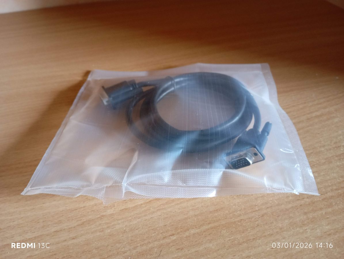 Câble svga standard mâle  mâle noir 1,80 m